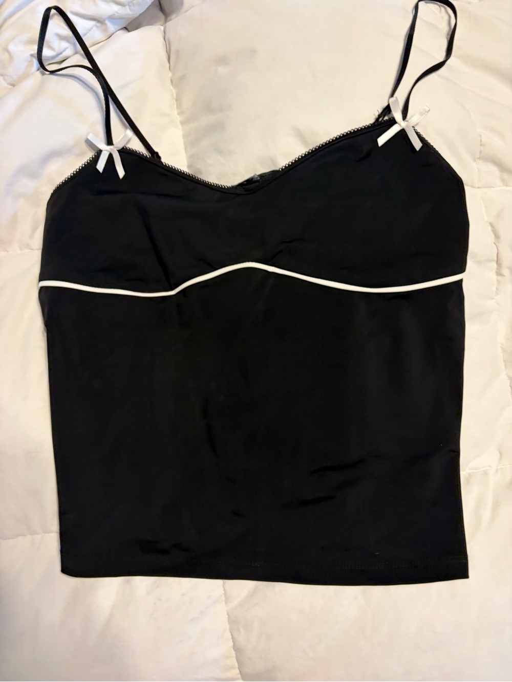 Zara bow tank